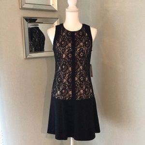 NWT - Cocktail dress from Laundry by Shelli Segal.